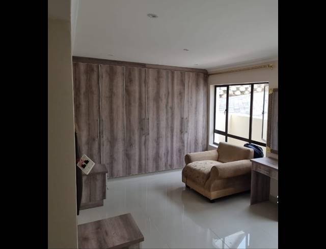 1 BEDROOM FLAT TO LET IN MOUNT VERNON